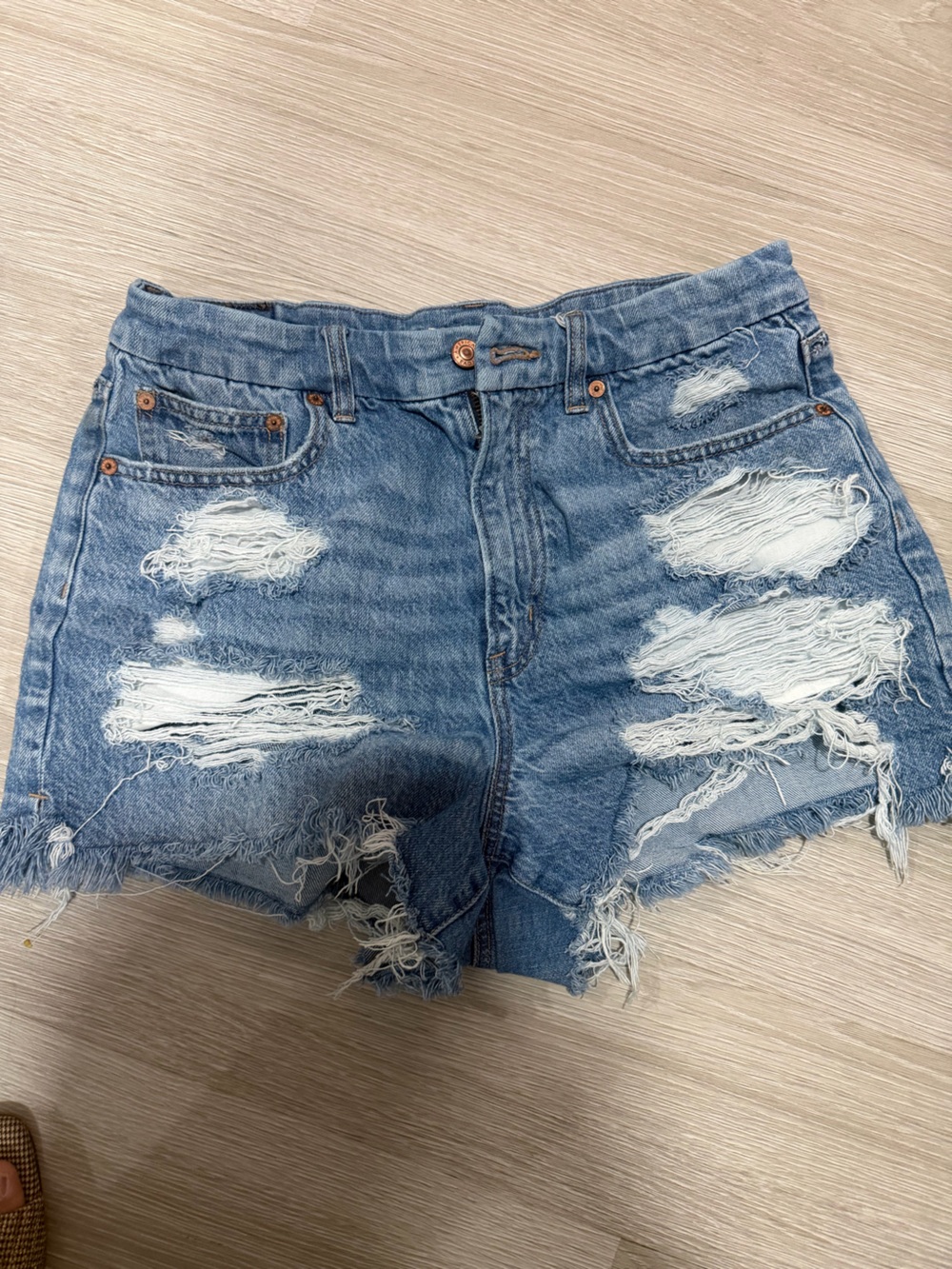 American Eagle Outfitters Light Blue Distressed Denim Shorts
